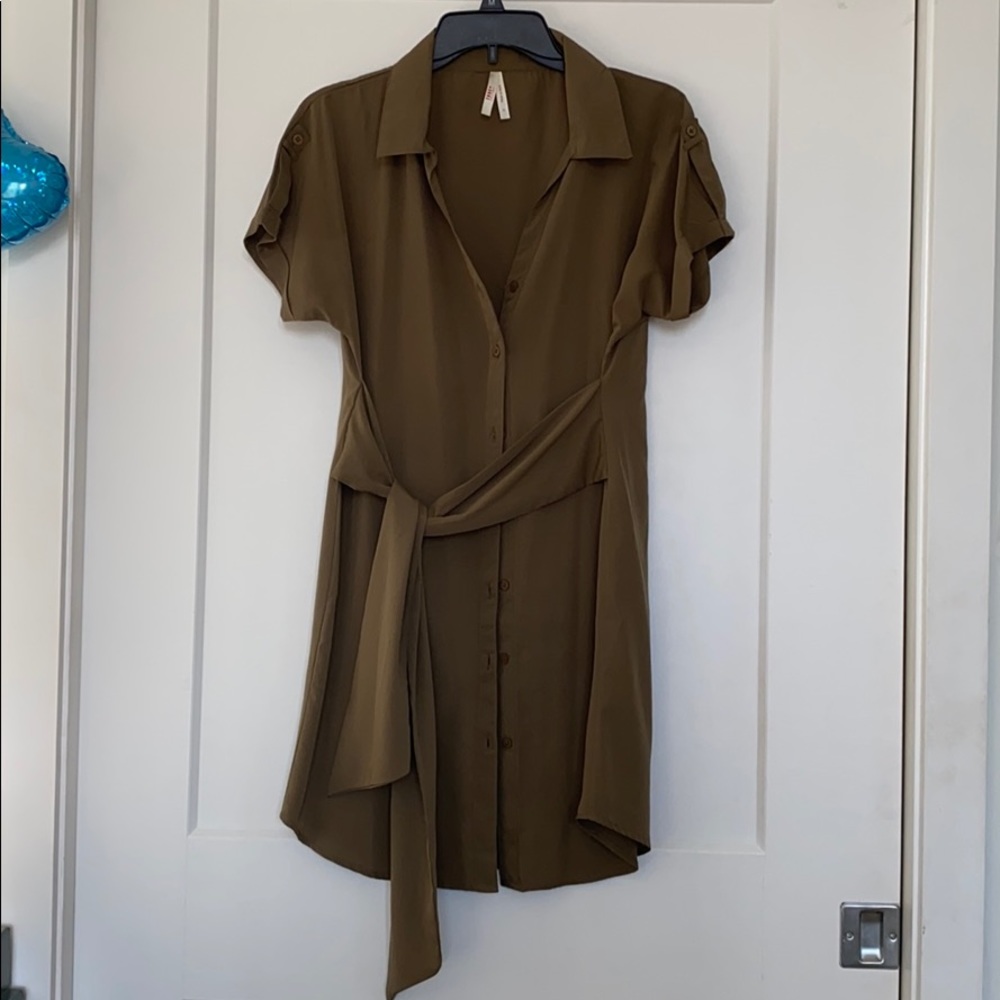 Shirt dress